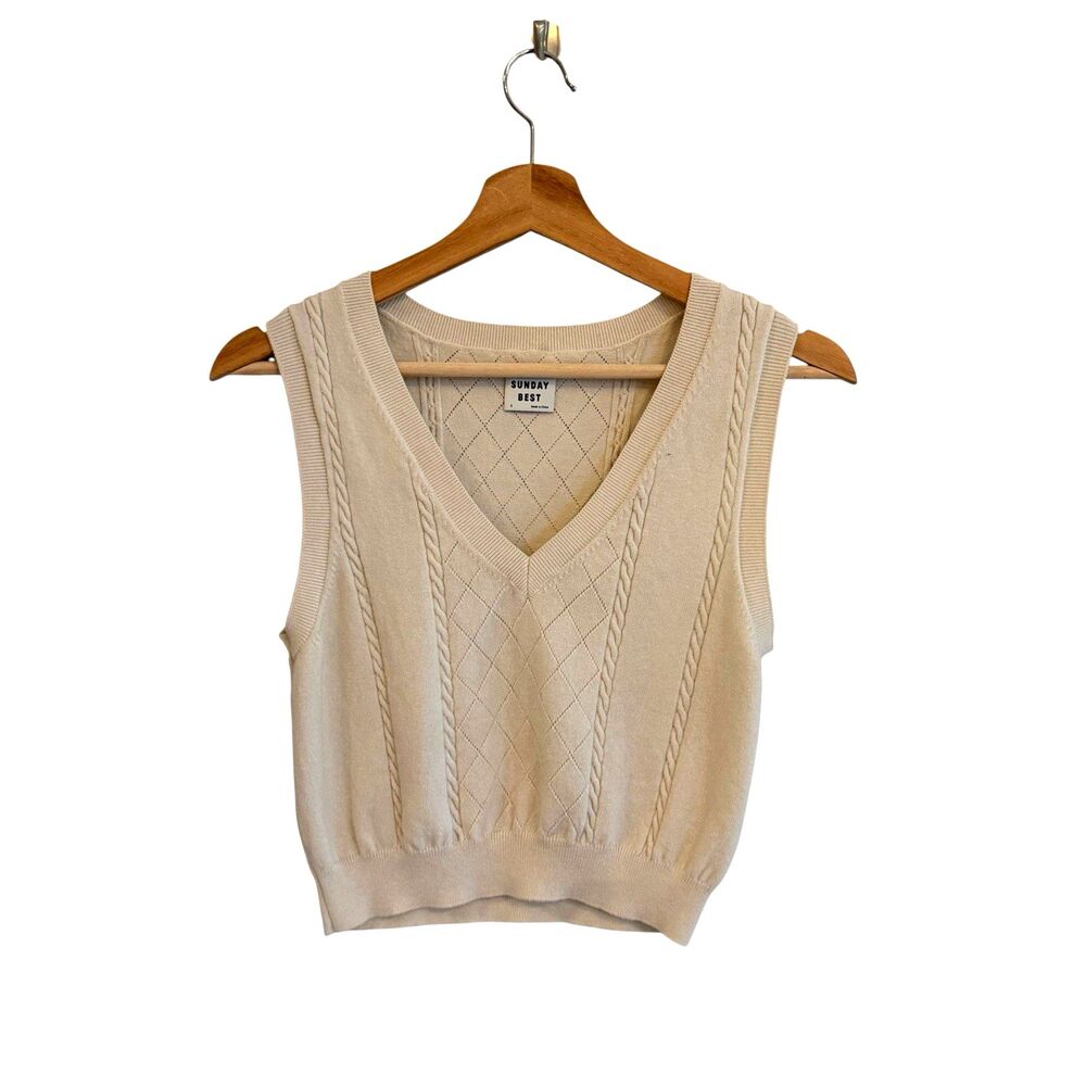 Aritzia Sunday Best Cream Cable Knit Sweater Vest Size S Tennis Preppy Academia